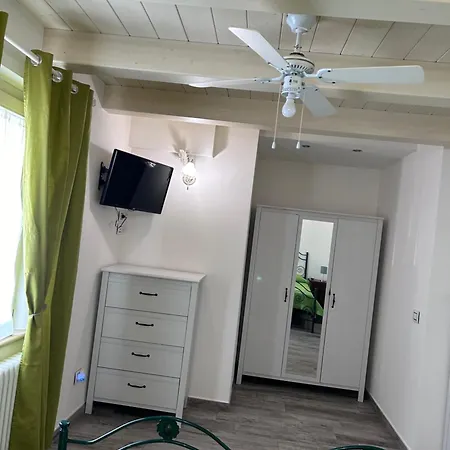 Apartman A Casa Di Mely