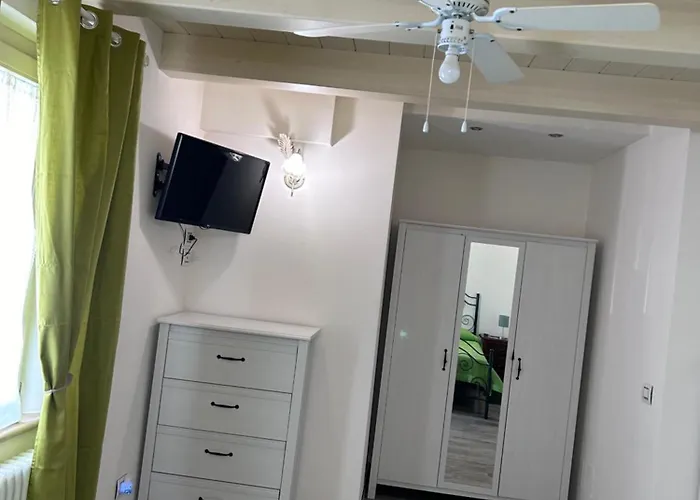 Appartamento A Casa Di Mely